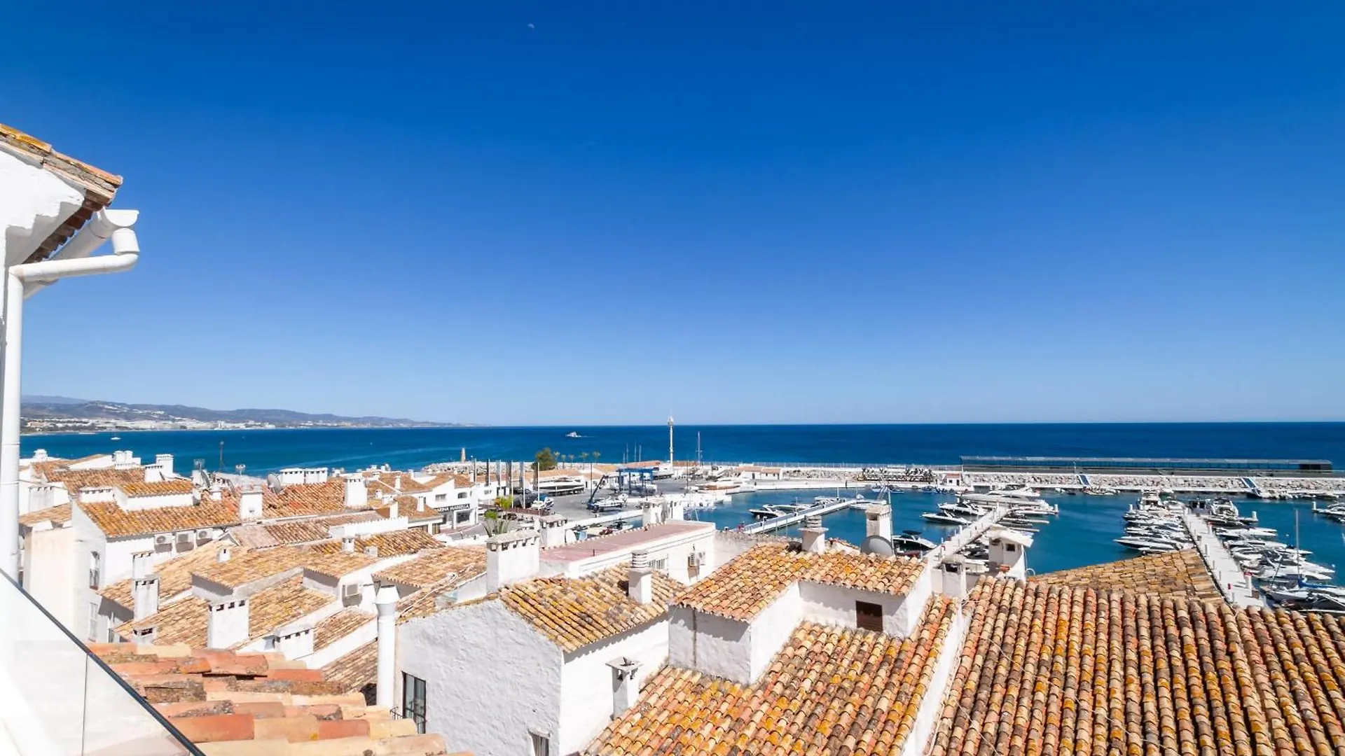 Marbella Banus Suites - Brand New And Exclusive Banus Port Seafront Flat Spain