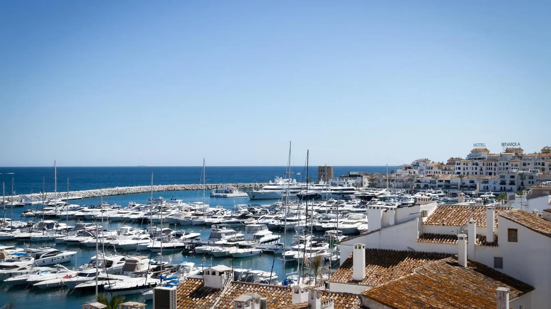 Marbella Banus Suites - Brand New And Exclusive Banus Port Seafront Flat 0*,  Spain